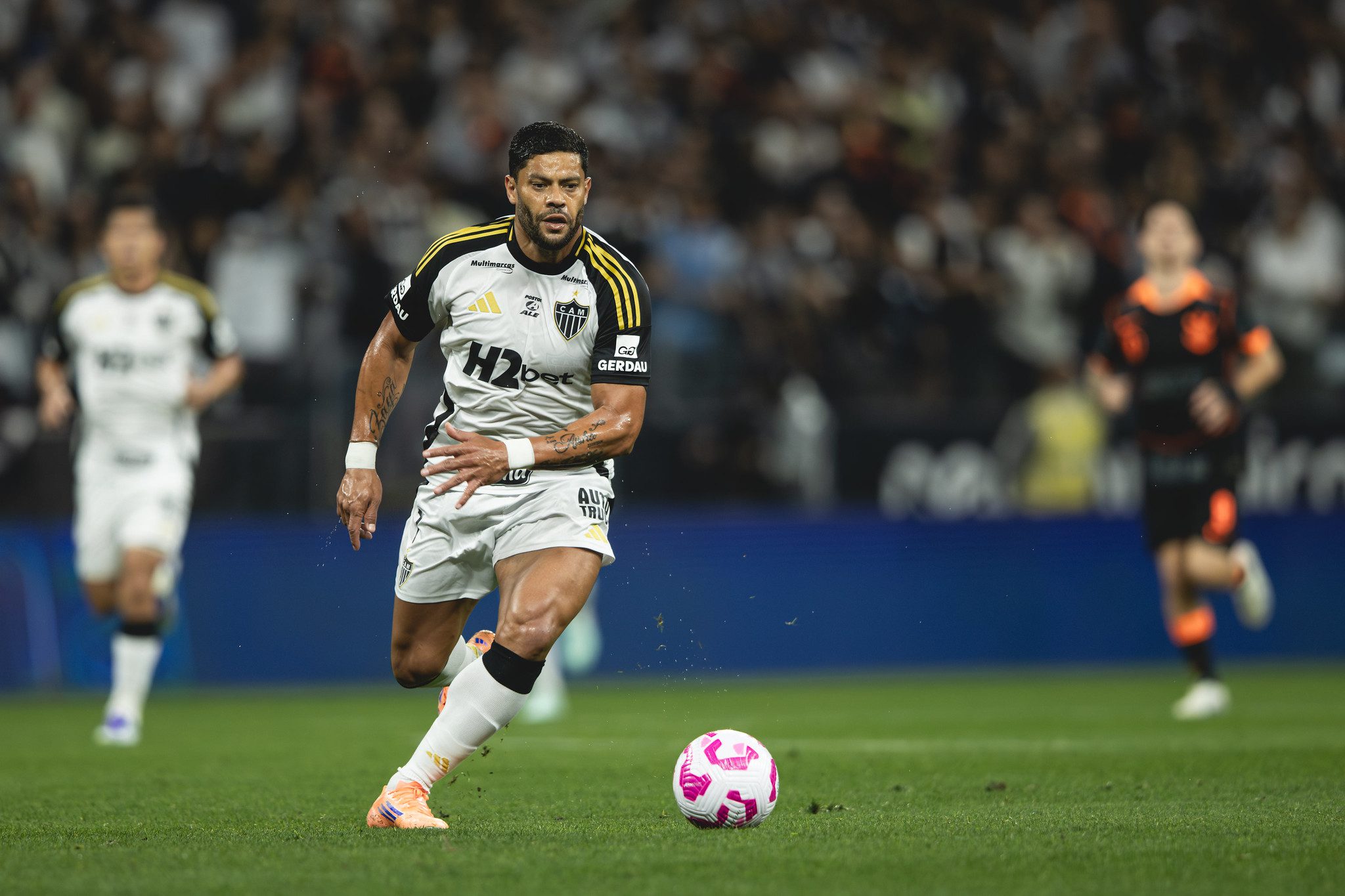 Hulk fez mais um jogo abaixo na derrota do Atlético para o Corinthians (Crédito: Pedro Souza/Atlético)