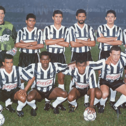 Time do Atlético que enfrentou o Olímpia na final da Copa Conmebol de 1992 - Crédito: Divulgação Atlético