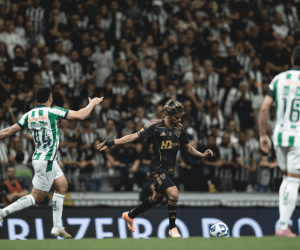 Gustavo Scarpa em ação no empate do Galo com o Juventude - Crédito: Pedro Souza/Atlético